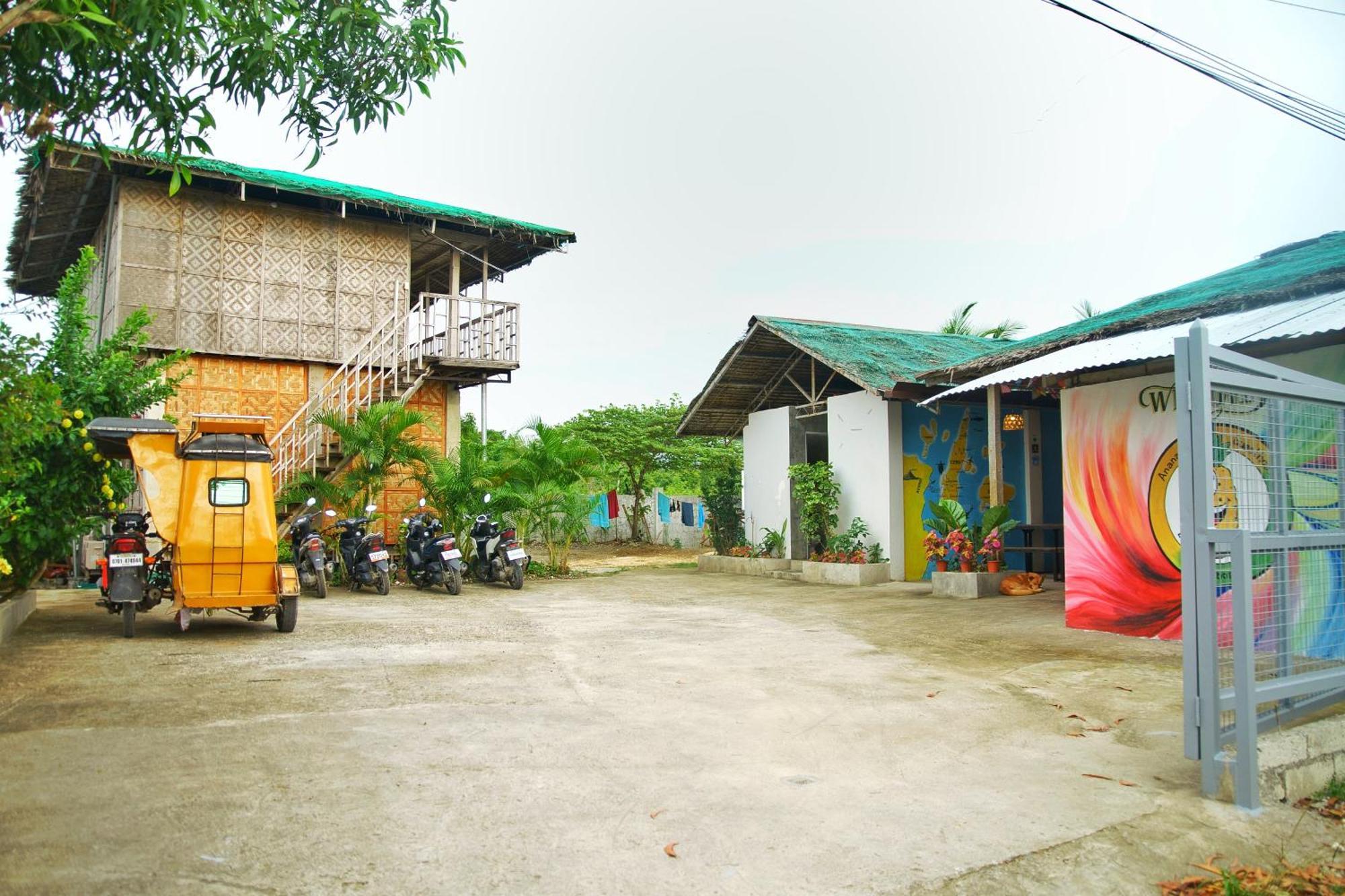 Ananas Guesthouse Moalboal Exterior foto