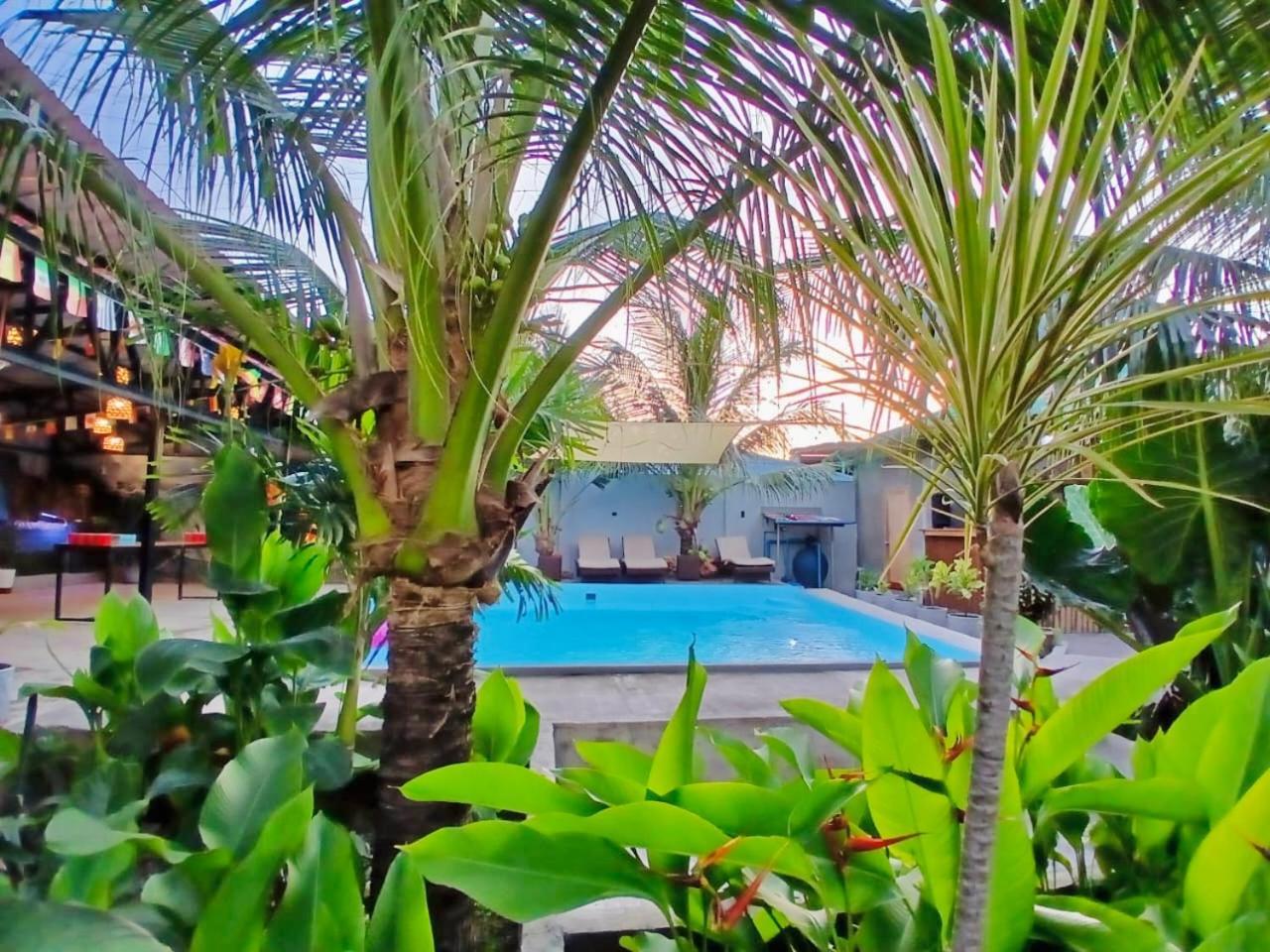 Ananas Guesthouse Moalboal Exterior foto