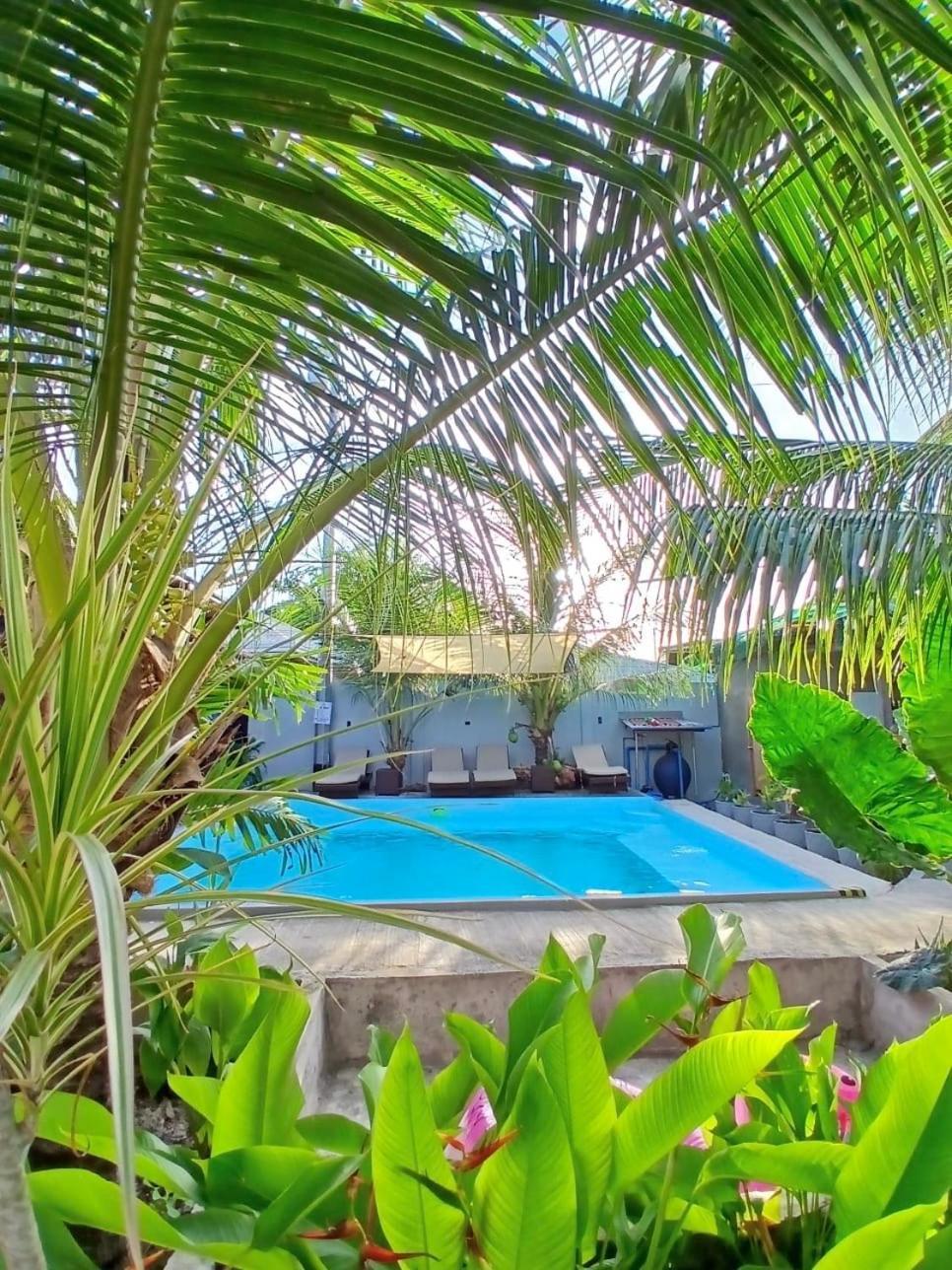 Ananas Guesthouse Moalboal Exterior foto